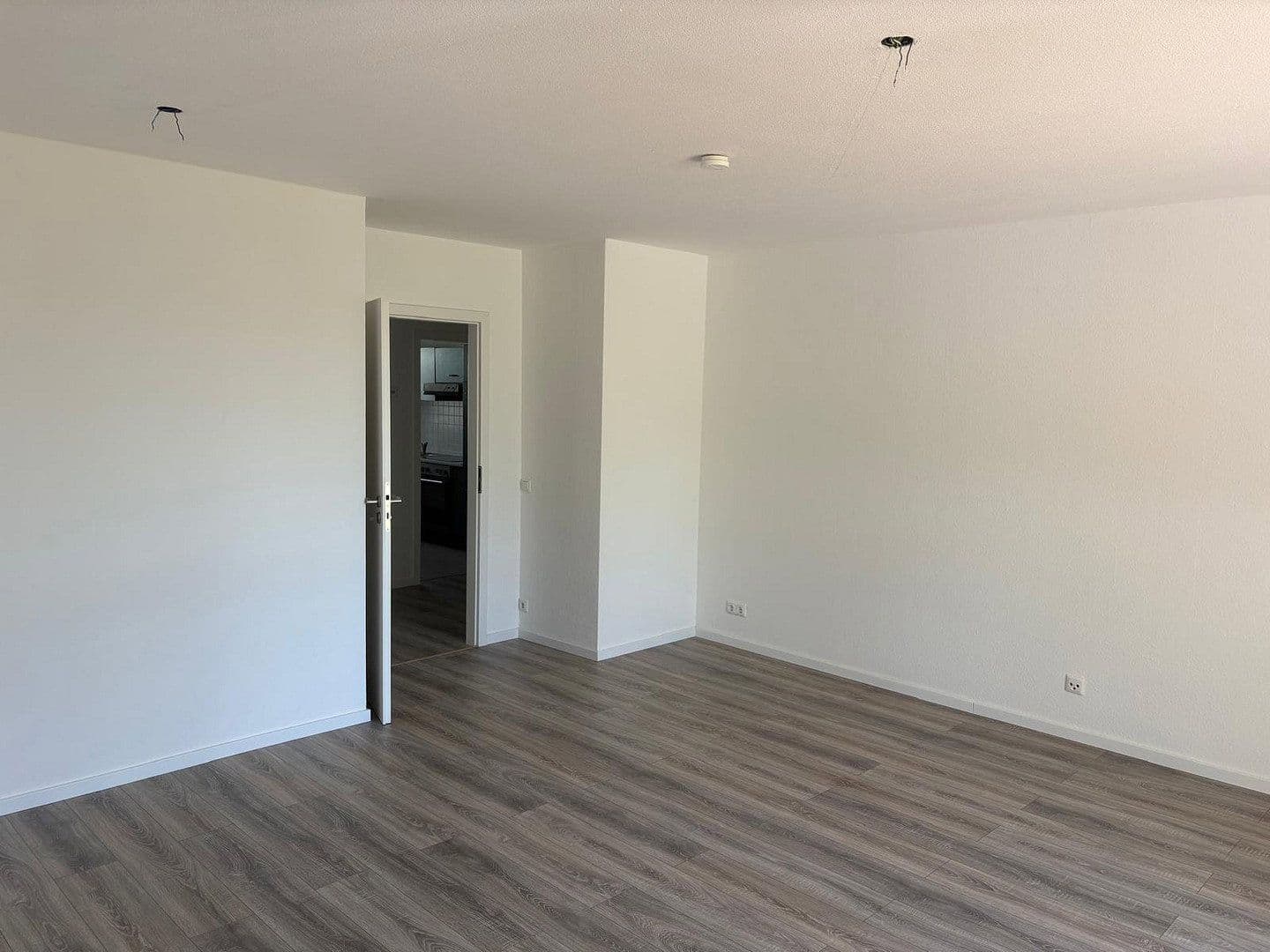 Prenájom bytu 2-izbový 60 m², Bergstraße 3, Mittenwalde, Brandenbursko Prenájom bytu 2-izbový 60 m², Bergstraße 3, Mittenwalde, Brandenbursko