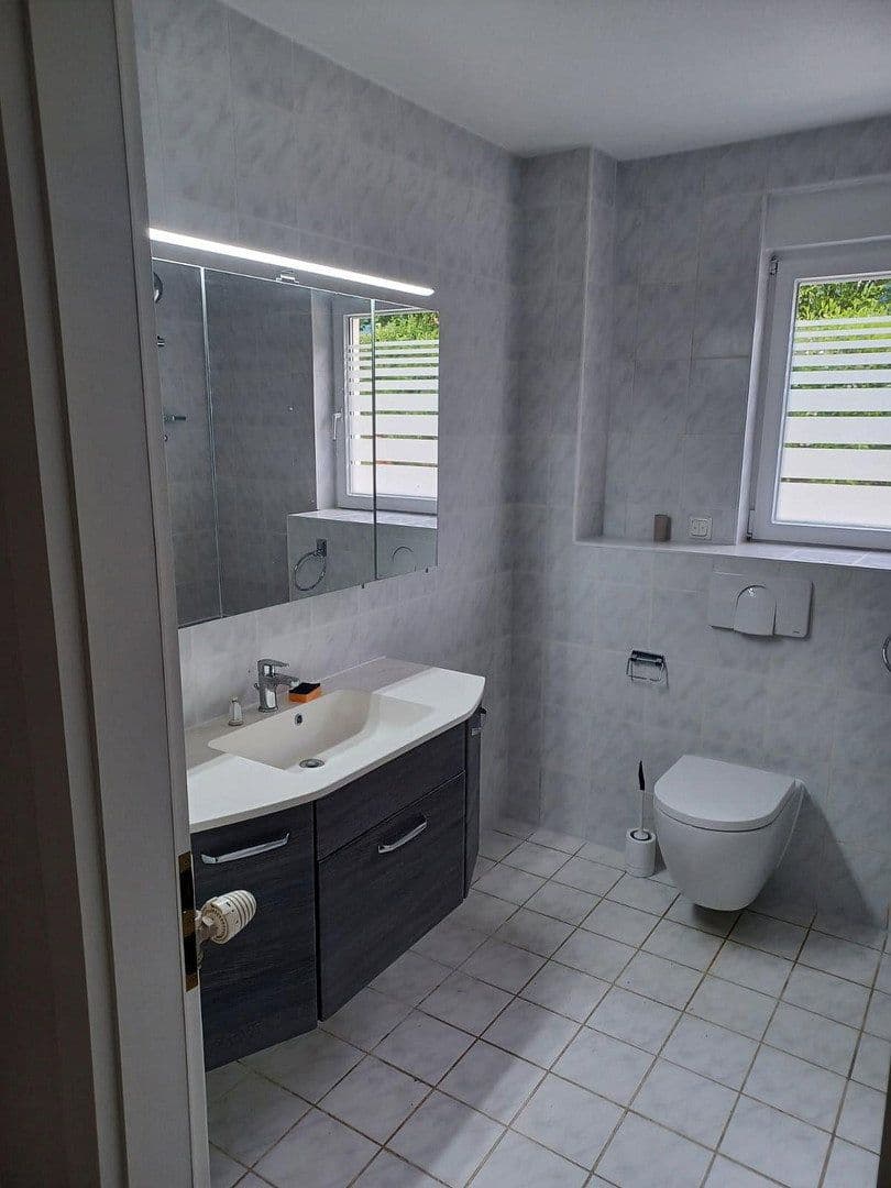 Prenájom bytu 2-izbový 60 m², Bergstraße 3, Mittenwalde, Brandenbursko Prenájom bytu 2-izbový 60 m², Bergstraße 3, Mittenwalde, Brandenbursko
