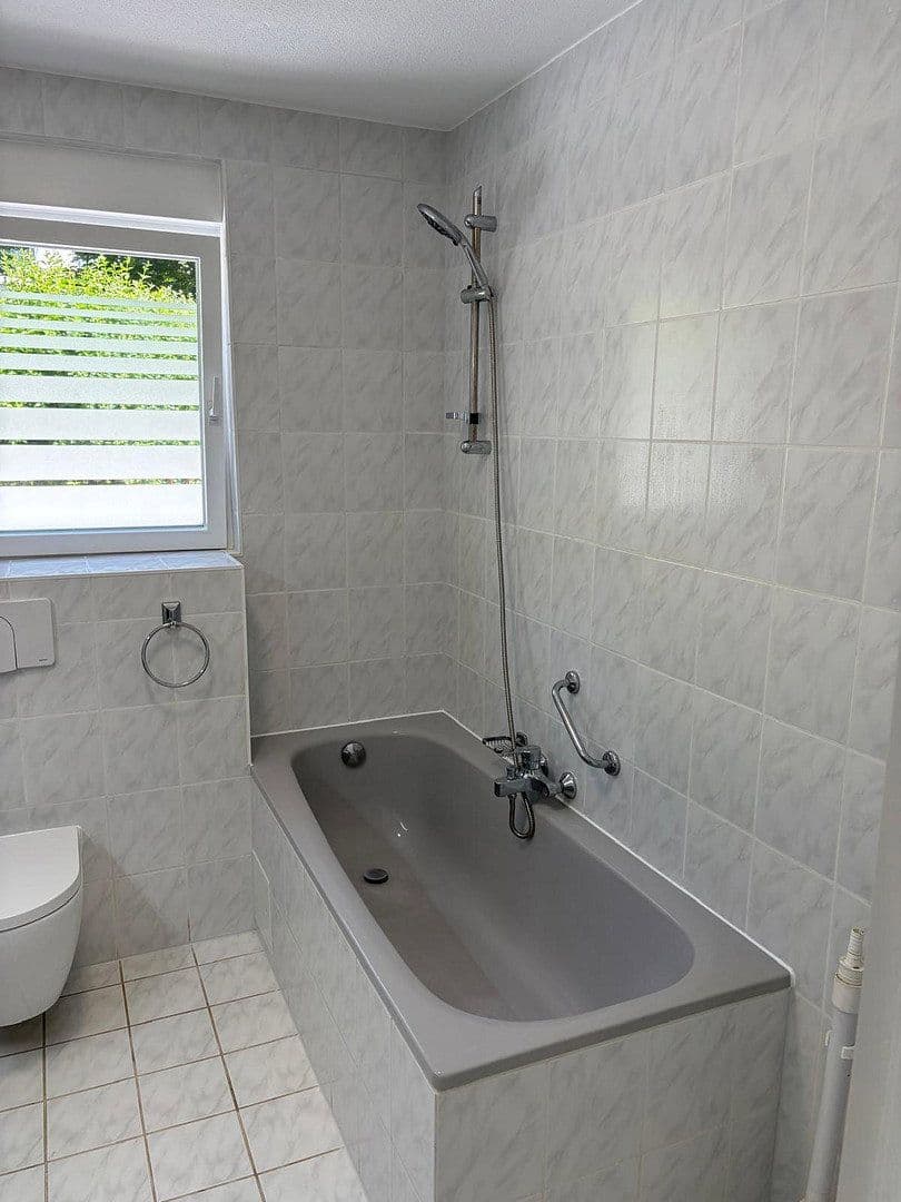 Prenájom bytu 2-izbový 60 m², Bergstraße 3, Mittenwalde, Brandenbursko Prenájom bytu 2-izbový 60 m², Bergstraße 3, Mittenwalde, Brandenbursko