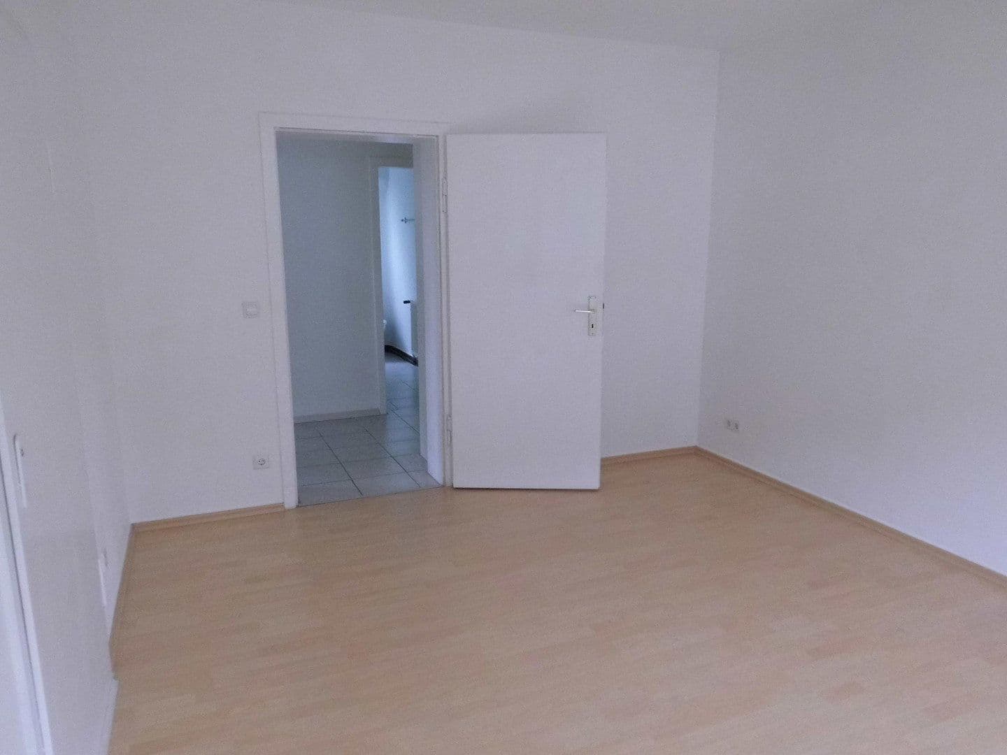 Predaj domu 327 m², pozemek 596 m², Stuttgart, Bádensko-Wurttembersko Predaj domu 327 m², pozemek 596 m², Stuttgart, Bádensko-Wurttembersko