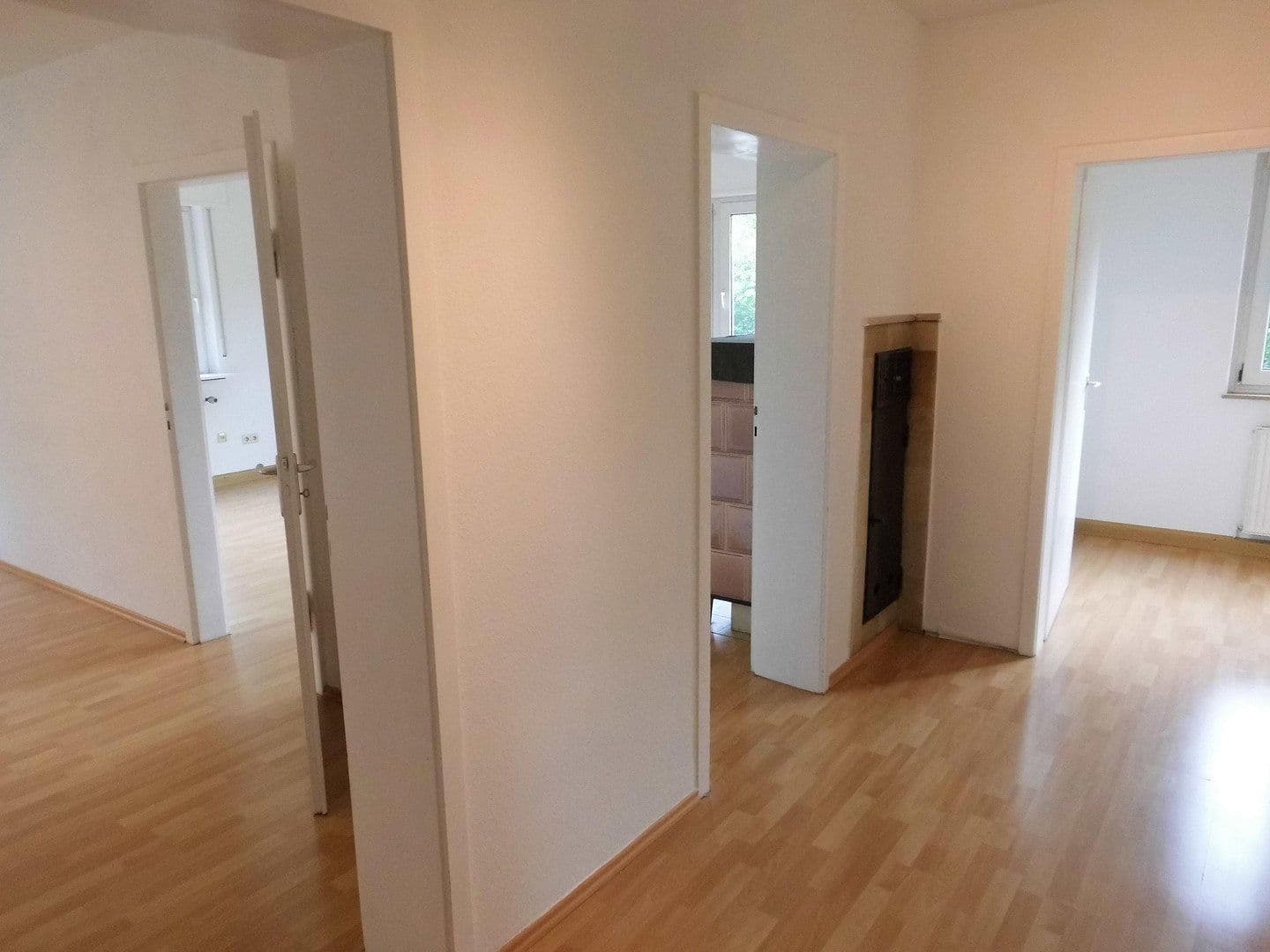 Predaj domu 327 m², pozemek 596 m², Stuttgart, Bádensko-Wurttembersko Predaj domu 327 m², pozemek 596 m², Stuttgart, Bádensko-Wurttembersko