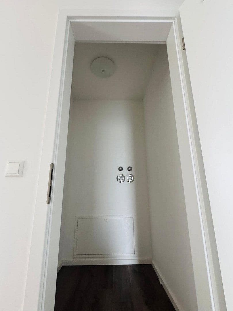 Prenájom bytu 3-izbový 92 m², Brühlstr. 27b, Wassenberg, Severné Porýnie - Westfálsko Prenájom bytu 3-izbový 92 m², Brühlstr. 27b, Wassenberg, Severné Porýnie - Westfálsko