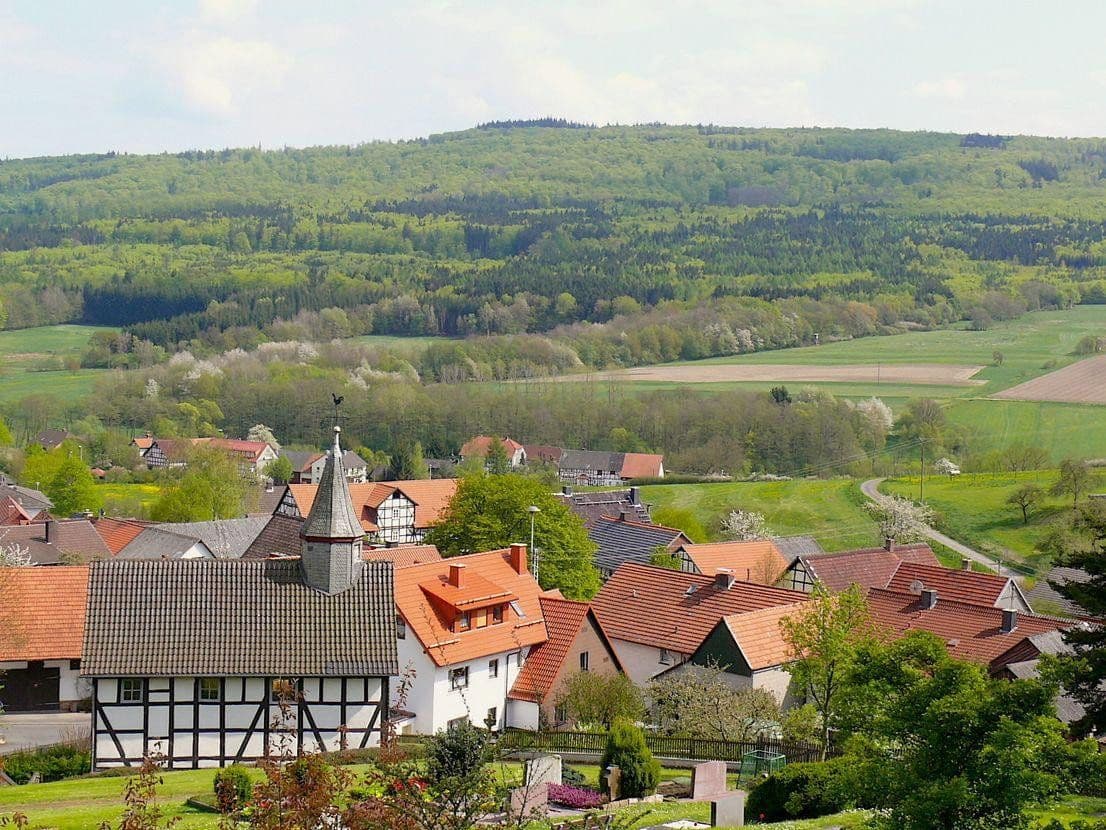 Predaj domu 400 m², pozemek 1.041 m², Bad Wildungen, Hesensko Predaj domu 400 m², pozemek 1.041 m², Bad Wildungen, Hesensko
