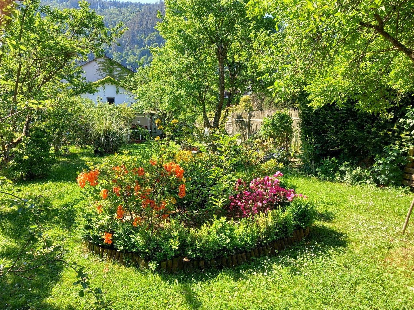 Predaj domu 255 m², pozemek 1.374 m², Traben-Trarbach, Porýnie-Falcko Predaj domu 255 m², pozemek 1.374 m², Traben-Trarbach, Porýnie-Falcko