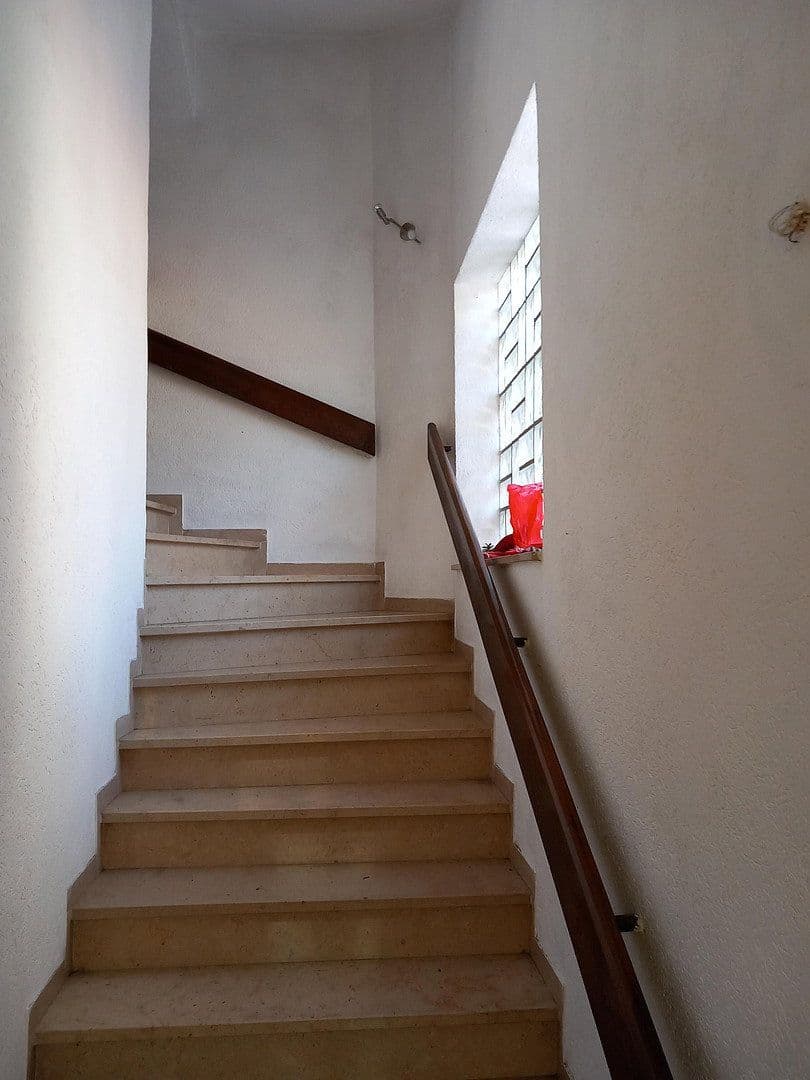 Predaj domu 255 m², pozemek 1.374 m², Traben-Trarbach, Porýnie-Falcko Predaj domu 255 m², pozemek 1.374 m², Traben-Trarbach, Porýnie-Falcko