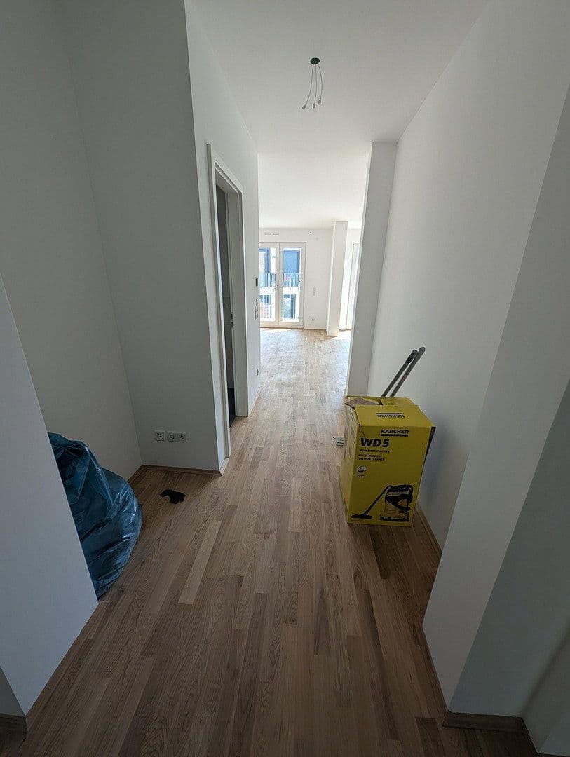 Prenájom bytu 2-izbový 94 m², Mahlsdorferstr 7-8, Berlin Köpenick, Berlín Prenájom bytu 2-izbový 94 m², Mahlsdorferstr 7-8, Berlin Köpenick, Berlín