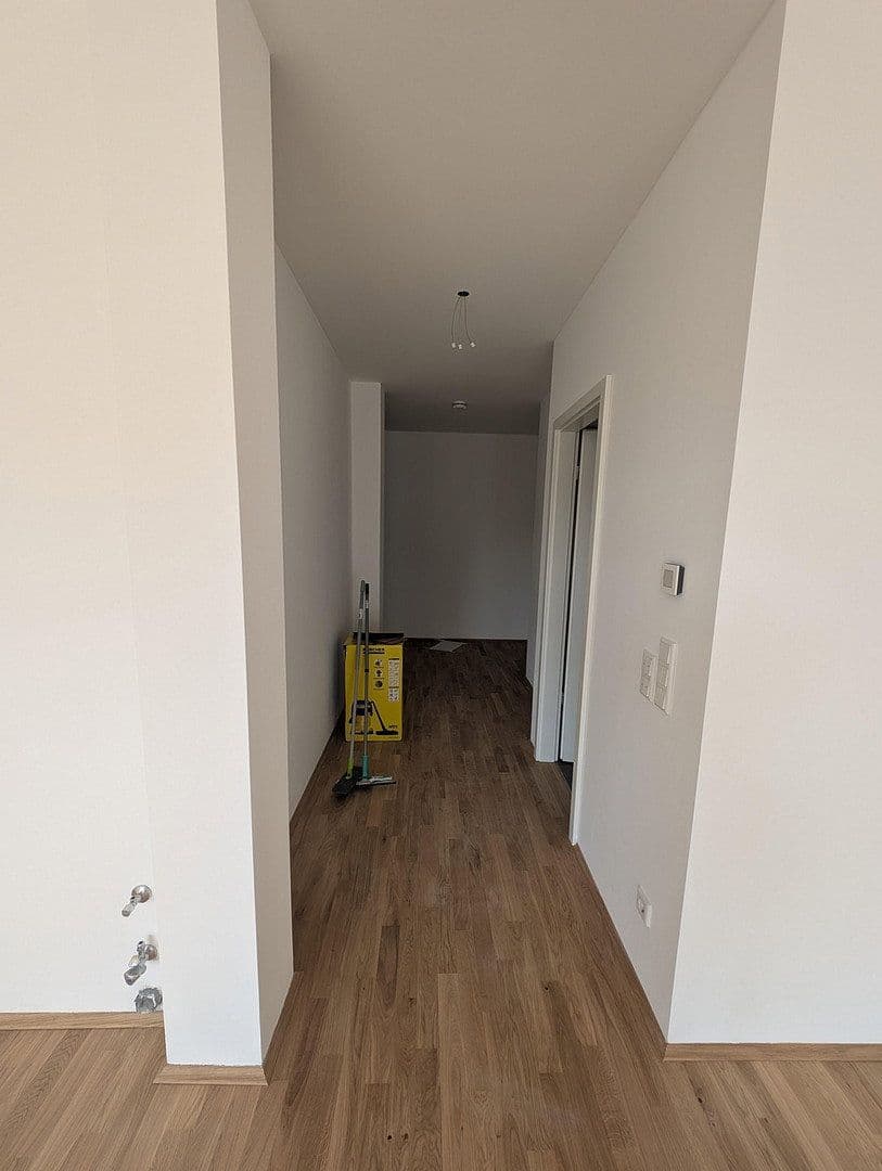 Prenájom bytu 2-izbový 94 m², Mahlsdorferstr 7-8, Berlin Köpenick, Berlín Prenájom bytu 2-izbový 94 m², Mahlsdorferstr 7-8, Berlin Köpenick, Berlín
