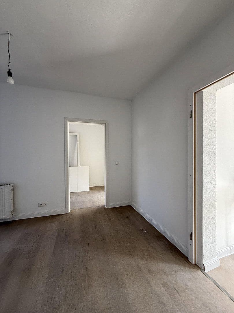 Prenájom bytu 4-izbový 90 m², Heidenberg 89, Apolda, Durínsko Prenájom bytu 4-izbový 90 m², Heidenberg 89, Apolda, Durínsko