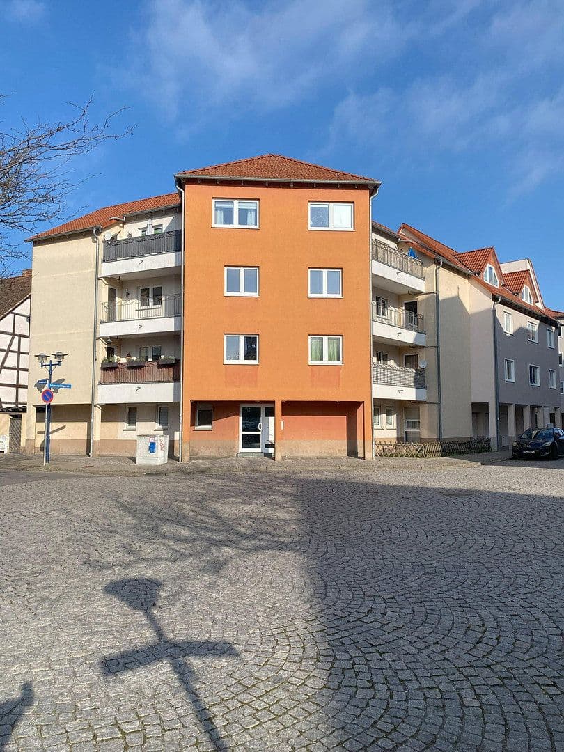 Prenájom bytu 3-izbový 85 m², Steinstraße 51, Schönebeck (Elbe), Sasko-Anhaltsko Prenájom bytu 3-izbový 85 m², Steinstraße 51, Schönebeck (Elbe), Sasko-Anhaltsko