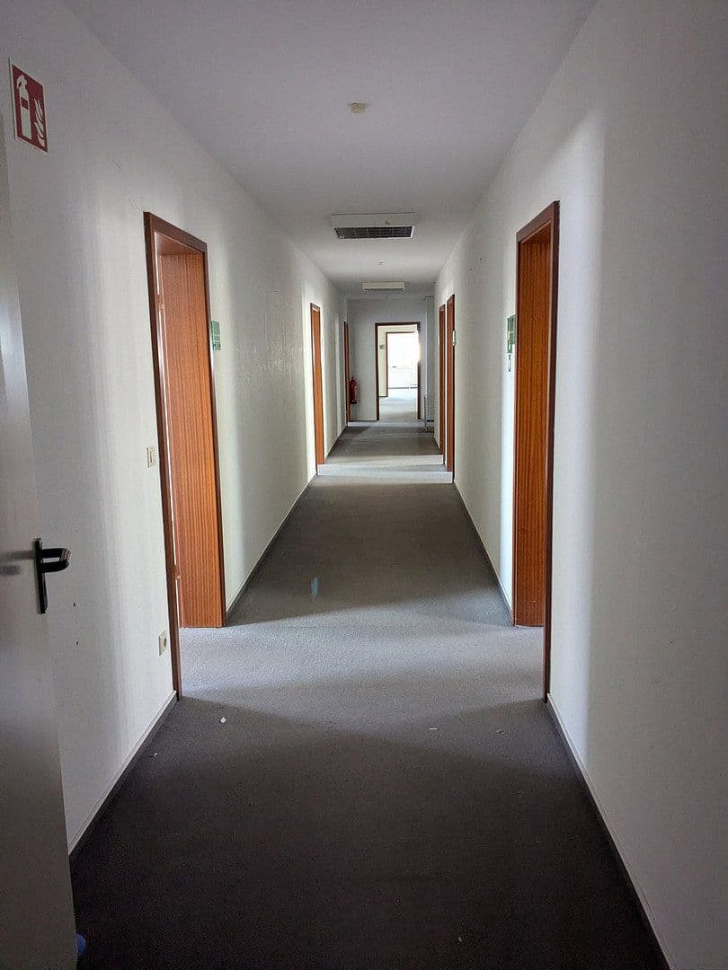 Prenájom kancelárie 480 m², Adersheimer Straße 17, Wolfenbüttel, Dolné Sasko Prenájom kancelárie 480 m², Adersheimer Straße 17, Wolfenbüttel, Dolné Sasko