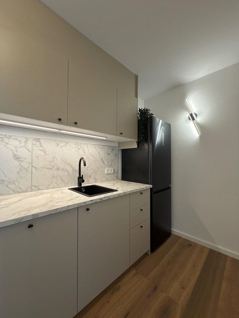 Prenájom bytu 77 m², Deisenhofener Straße 79b, München, Bavorsko Prenájom bytu 77 m², Deisenhofener Straße 79b, München, Bavorsko