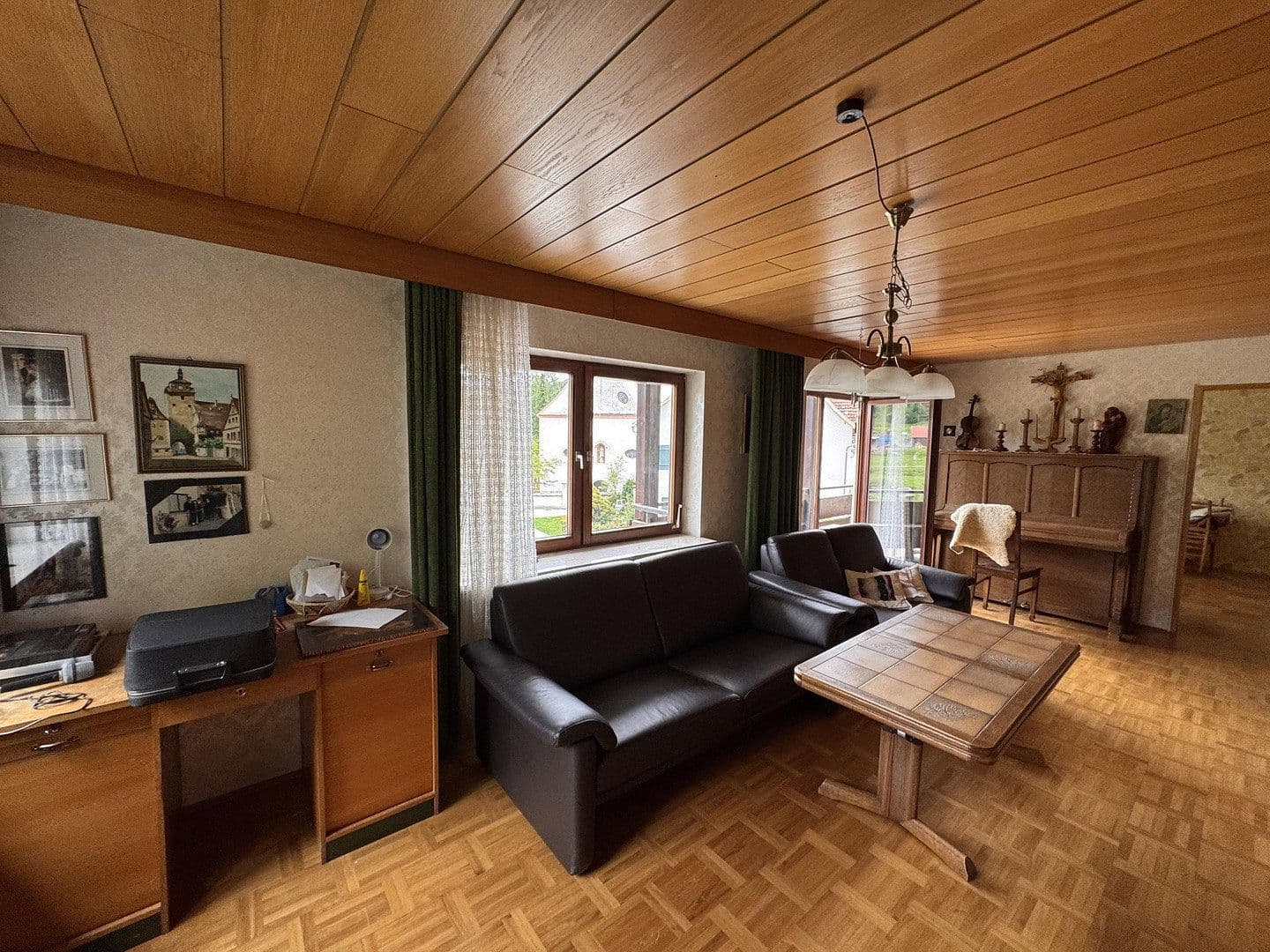 Predaj domu 197 m², pozemek 452 m², Fürstenbergstraße 14, Münsingen, Bádensko-Wurttembersko Predaj domu 197 m², pozemek 452 m², Fürstenbergstraße 14, Münsingen, Bádensko-Wurttembersko