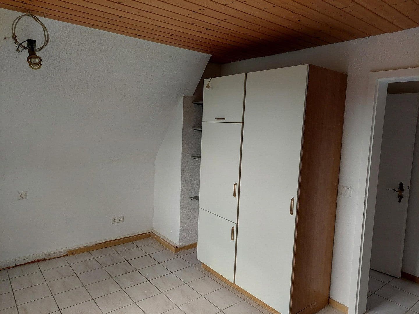 Predaj domu 210 m², pozemek 583 m², Mainhardt, Bádensko-Wurttembersko Predaj domu 210 m², pozemek 583 m², Mainhardt, Bádensko-Wurttembersko