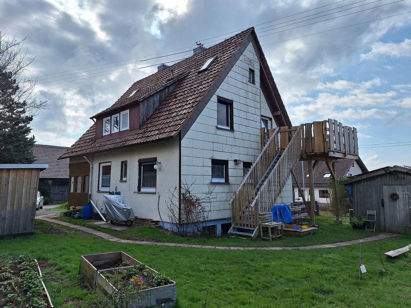 Predaj domu 210 m², pozemek 583 m², Mainhardt, Bádensko-Wurttembersko Predaj domu 210 m², pozemek 583 m², Mainhardt, Bádensko-Wurttembersko