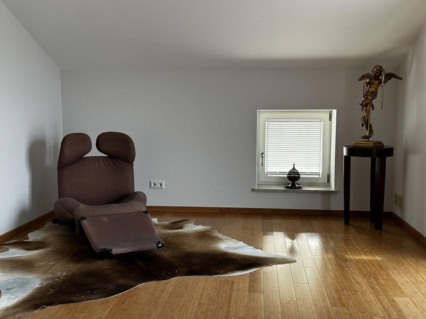 Predaj domu 185 m², pozemek 631 m², Rimsting, Bavorsko Predaj domu 185 m², pozemek 631 m², Rimsting, Bavorsko