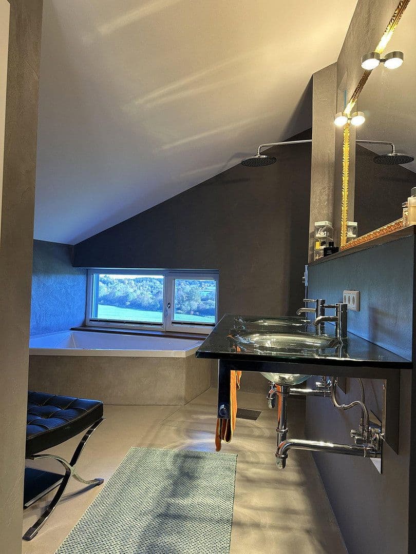 Predaj domu 185 m², pozemek 631 m², Rimsting, Bavorsko Predaj domu 185 m², pozemek 631 m², Rimsting, Bavorsko