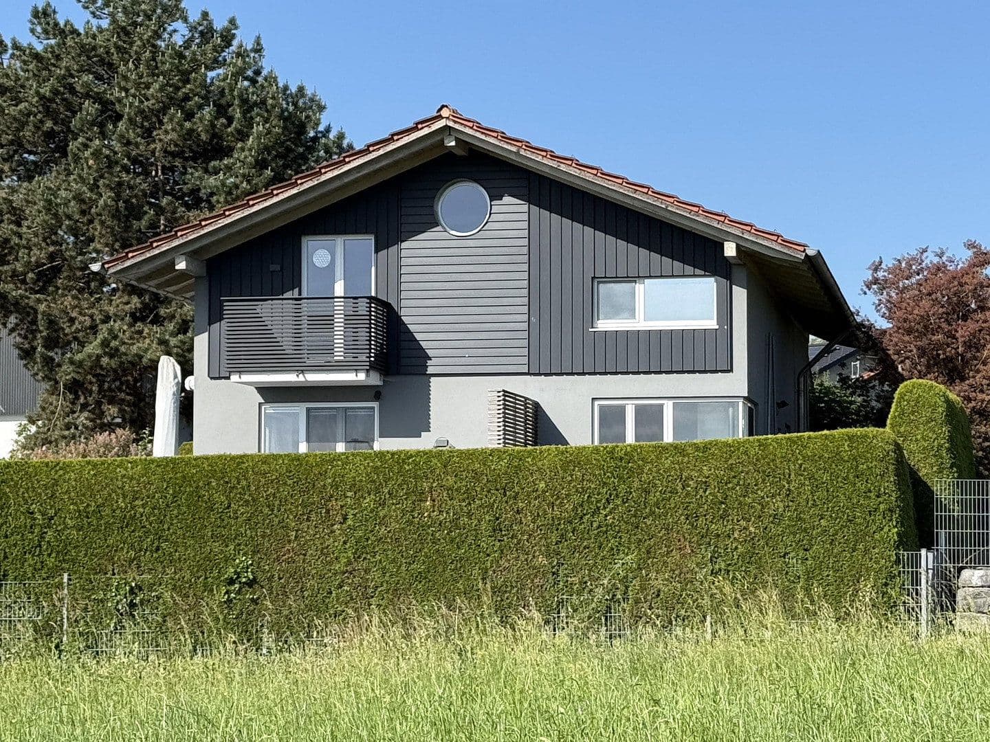 Predaj domu 185 m², pozemek 631 m², Rimsting, Bavorsko Predaj domu 185 m², pozemek 631 m², Rimsting, Bavorsko