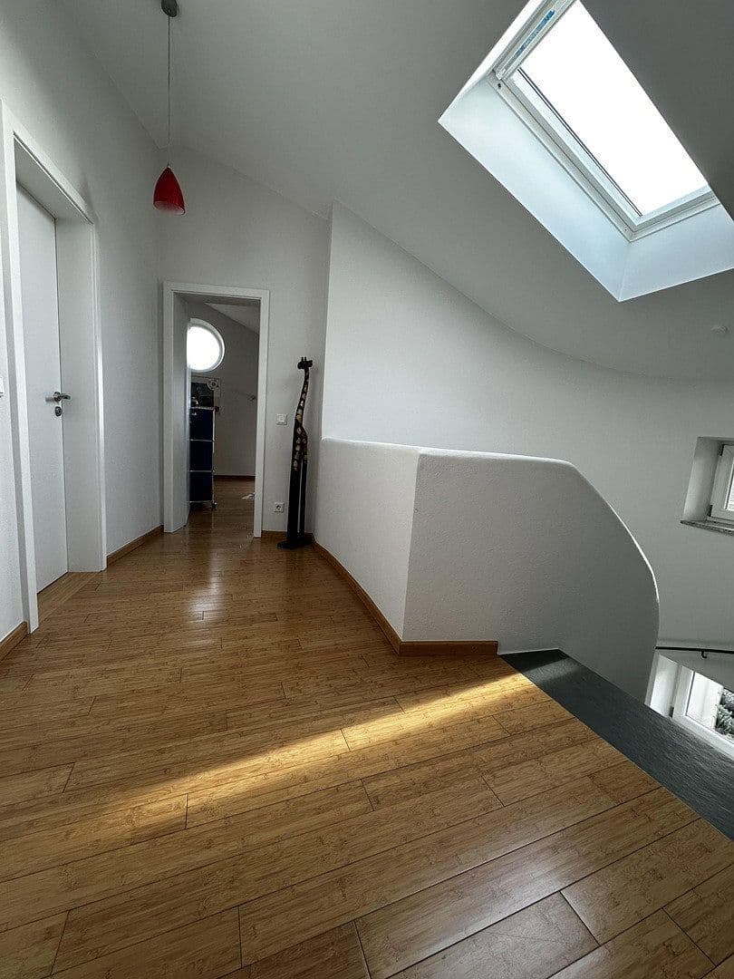 Predaj domu 185 m², pozemek 631 m², Rimsting, Bavorsko Predaj domu 185 m², pozemek 631 m², Rimsting, Bavorsko