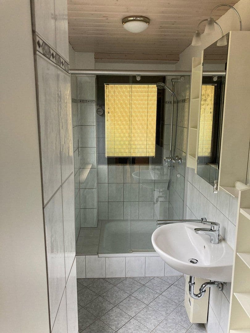 Prenájom bytu 1-izbový 70 m², Köln, Severné Porýnie - Westfálsko Prenájom bytu 1-izbový 70 m², Köln, Severné Porýnie - Westfálsko