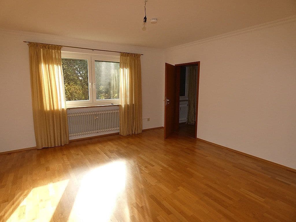 Prenájom bytu 1-izbový 43 m², Bad Steben, Bavorsko Prenájom bytu 1-izbový 43 m², Bad Steben, Bavorsko