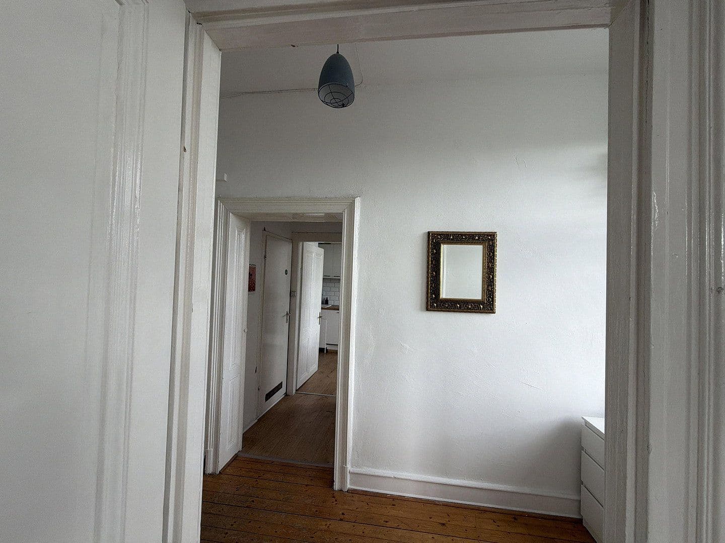 Prenájom bytu 3-izbový 77 m², Bergisch Gladbacher Strasse 115, Köln, Severné Porýnie - Westfálsko Prenájom bytu 3-izbový 77 m², Bergisch Gladbacher Strasse 115, Köln, Severné Porýnie - Westfálsko