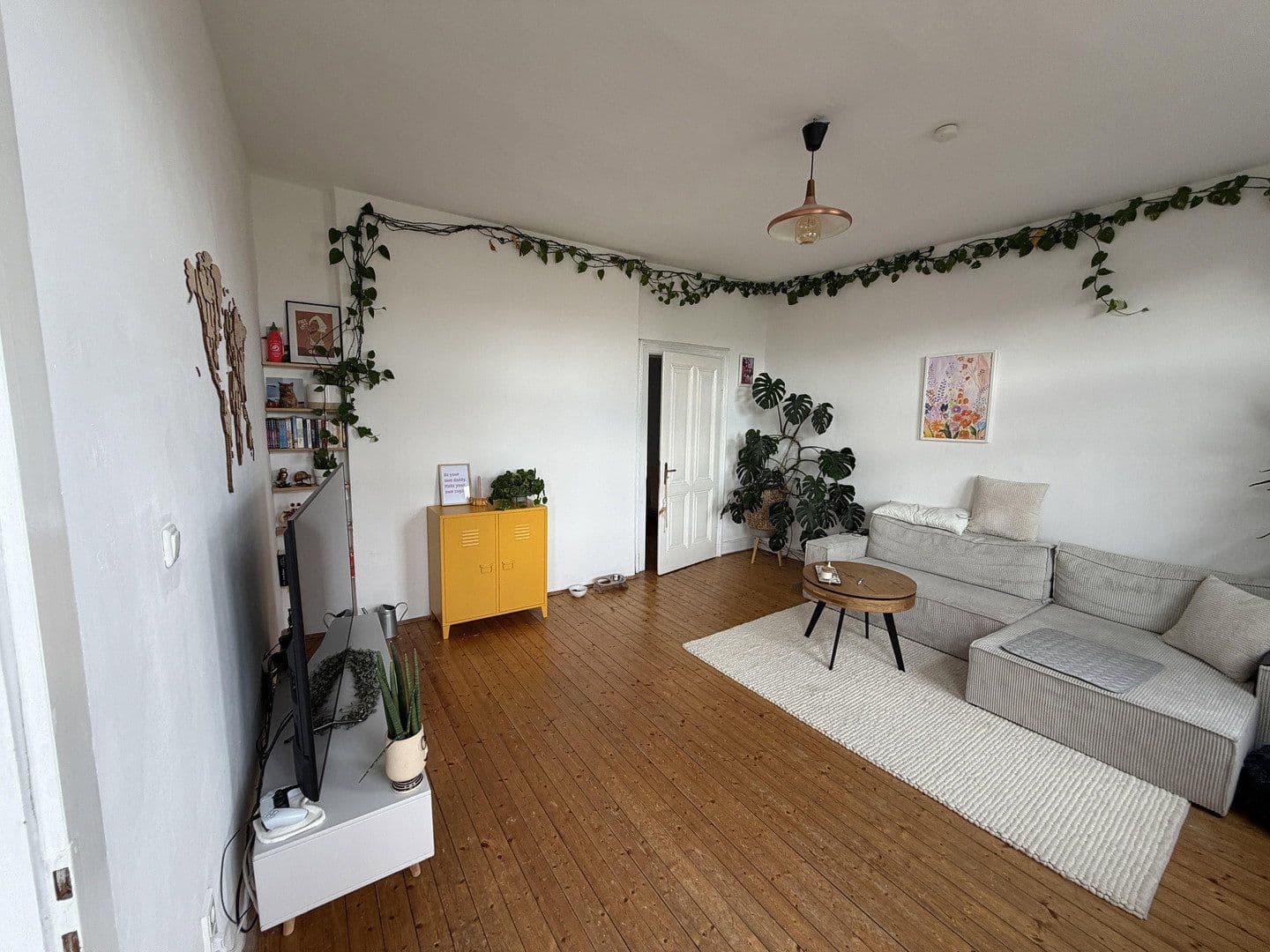 Prenájom bytu 3-izbový 77 m², Bergisch Gladbacher Strasse 115, Köln, Severné Porýnie - Westfálsko Prenájom bytu 3-izbový 77 m², Bergisch Gladbacher Strasse 115, Köln, Severné Porýnie - Westfálsko