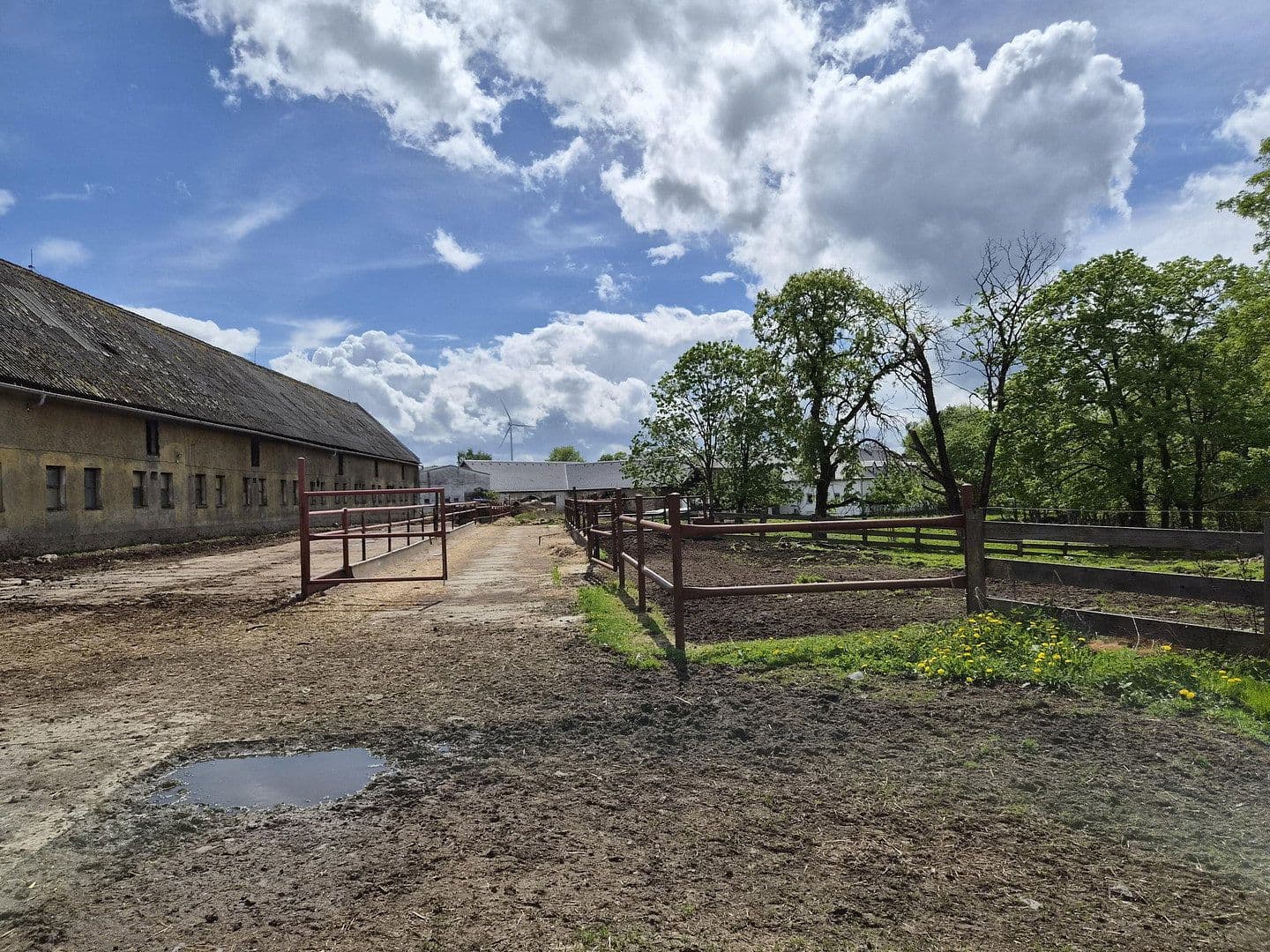 Predaj pozemku 7.395.669 m², Marktredwitz, Bavorsko Predaj pozemku 7.395.669 m², Marktredwitz, Bavorsko