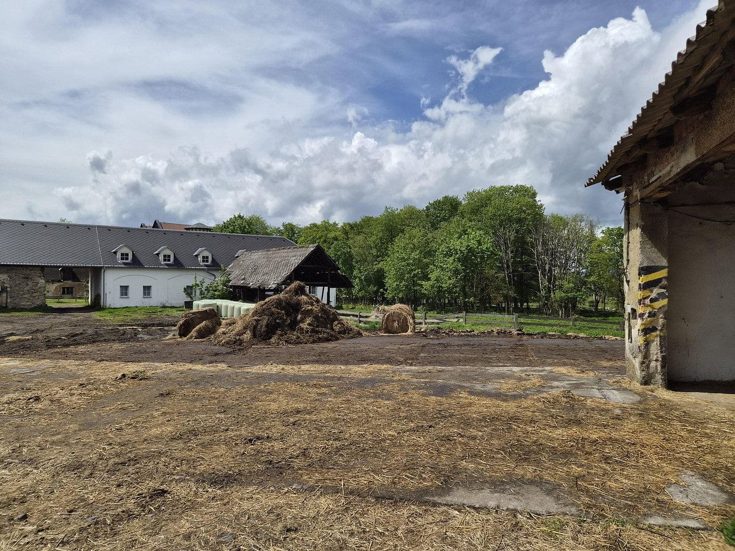 Predaj pozemku 7.395.669 m², Marktredwitz, Bavorsko Predaj pozemku 7.395.669 m², Marktredwitz, Bavorsko