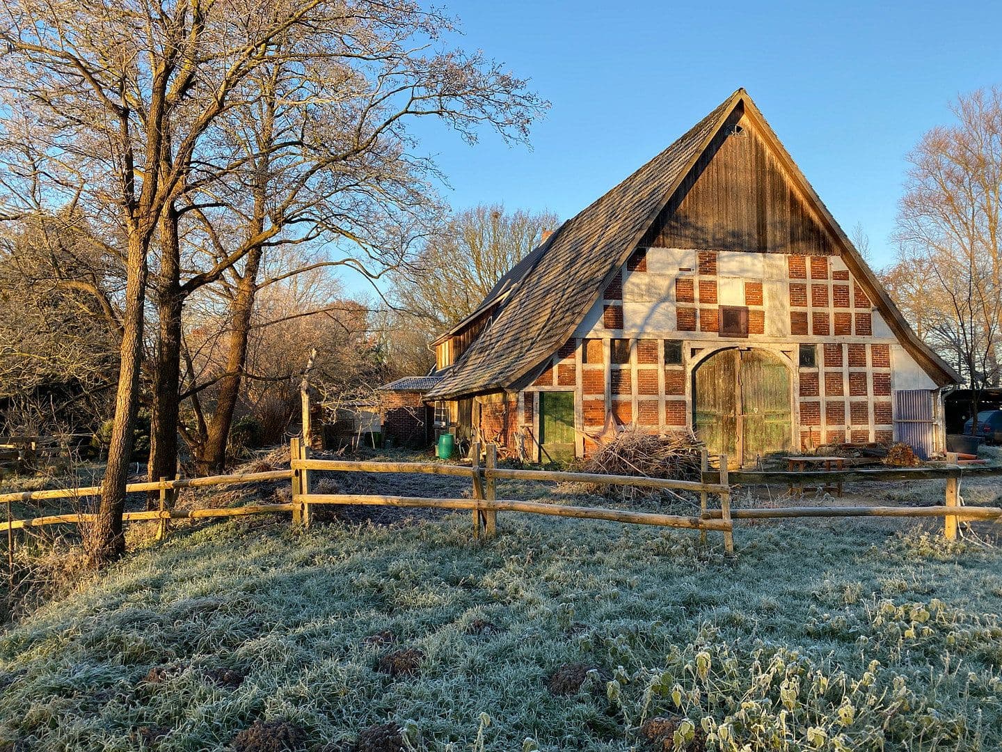Predaj domu 200 m², pozemek 14.750 m², Wingst, Dolné Sasko Predaj domu 200 m², pozemek 14.750 m², Wingst, Dolné Sasko