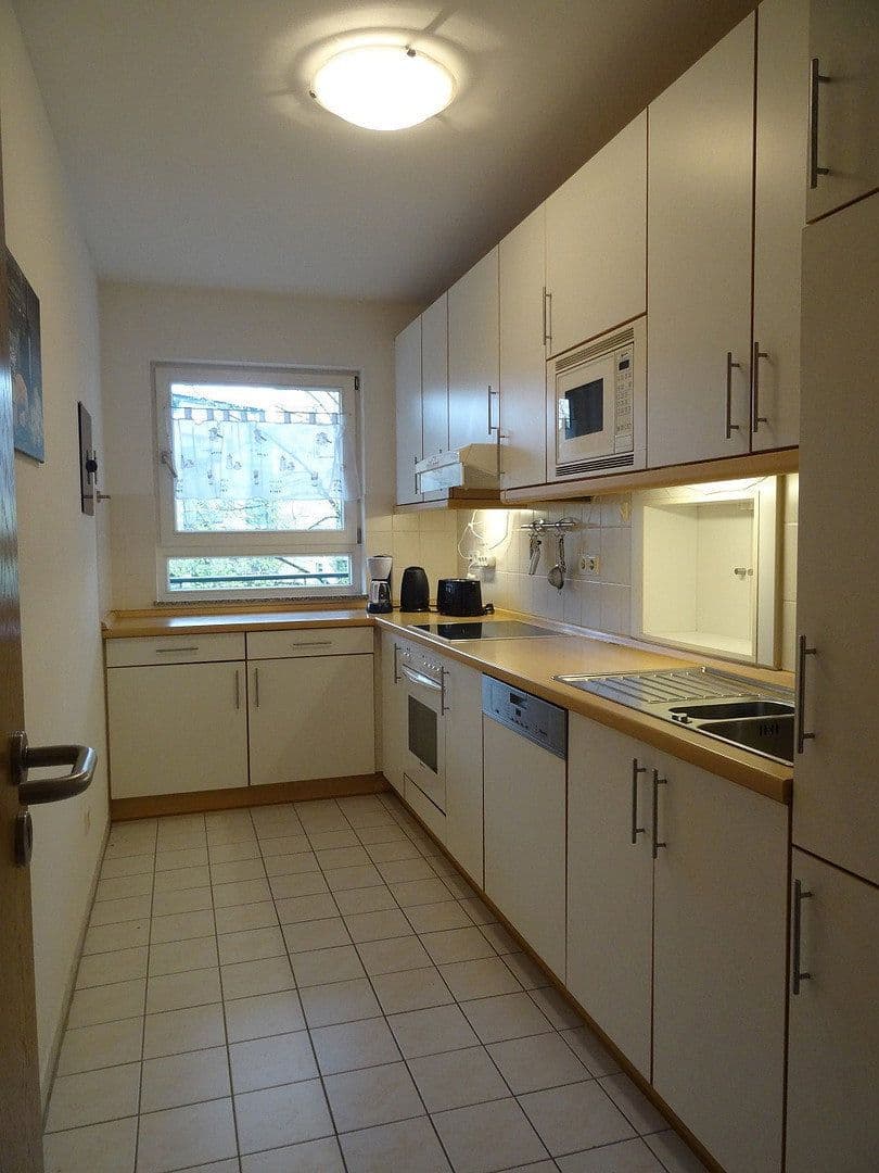 Prenájom bytu 2-izbový 66 m², Am Krusenick 17, Berlin, Berlín Prenájom bytu 2-izbový 66 m², Am Krusenick 17, Berlin, Berlín
