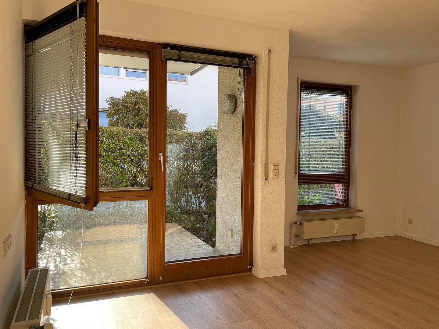 Prenájom bytu 1-izbový 29 m², Jägerstraße 10, Nürtingen, Bádensko-Wurttembersko Prenájom bytu 1-izbový 29 m², Jägerstraße 10, Nürtingen, Bádensko-Wurttembersko