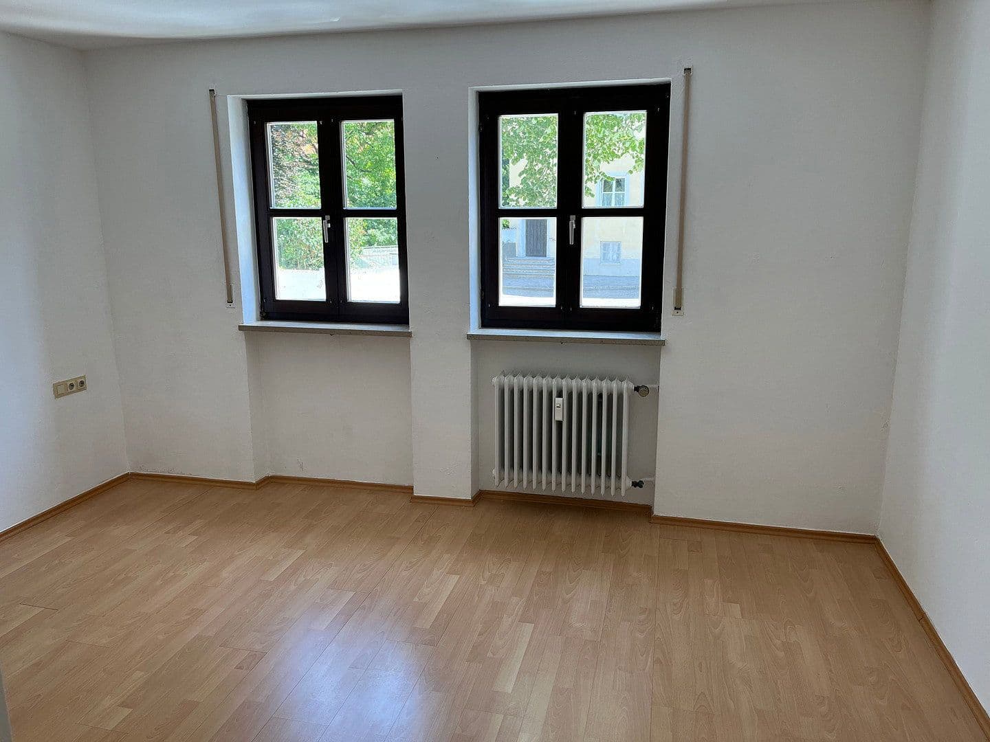 Prenájom bytu 2-izbový 60 m², Landshut, Bavorsko Prenájom bytu 2-izbový 60 m², Landshut, Bavorsko