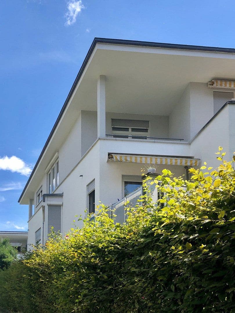 Prenájom bytu 3-izbový 76 m², Sigmaringer Straße 10, Nürtingen, Bádensko-Wurttembersko Prenájom bytu 3-izbový 76 m², Sigmaringer Straße 10, Nürtingen, Bádensko-Wurttembersko