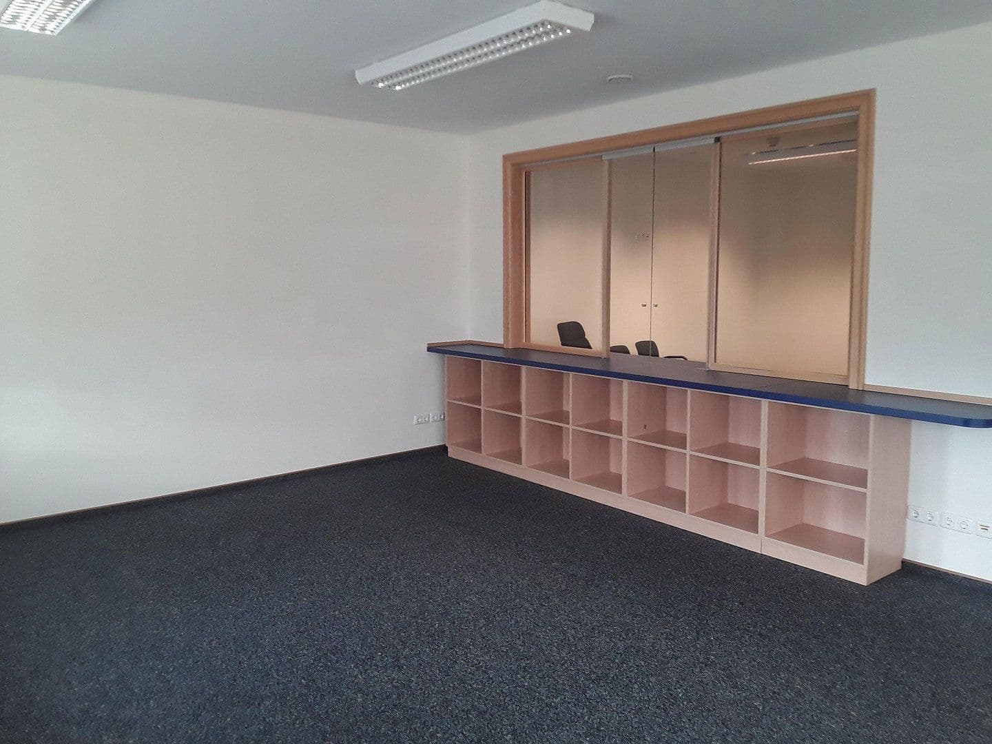 Prenájom kancelárie 258 m², Südbrookmerland, Dolné Sasko Prenájom kancelárie 258 m², Südbrookmerland, Dolné Sasko