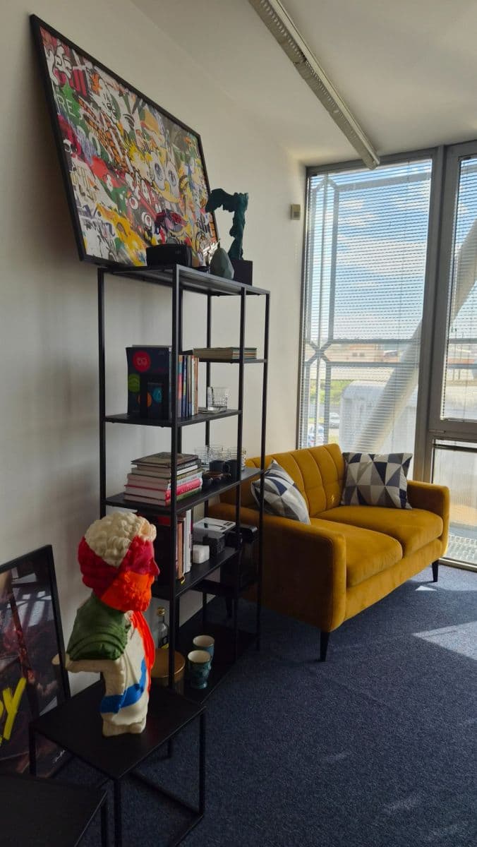 Prenájom kancelárie 19 m², Plynárenská, Brno, Jihomoravský kraj Prenájom kancelárie 19 m², Plynárenská, Brno, Jihomoravský kraj