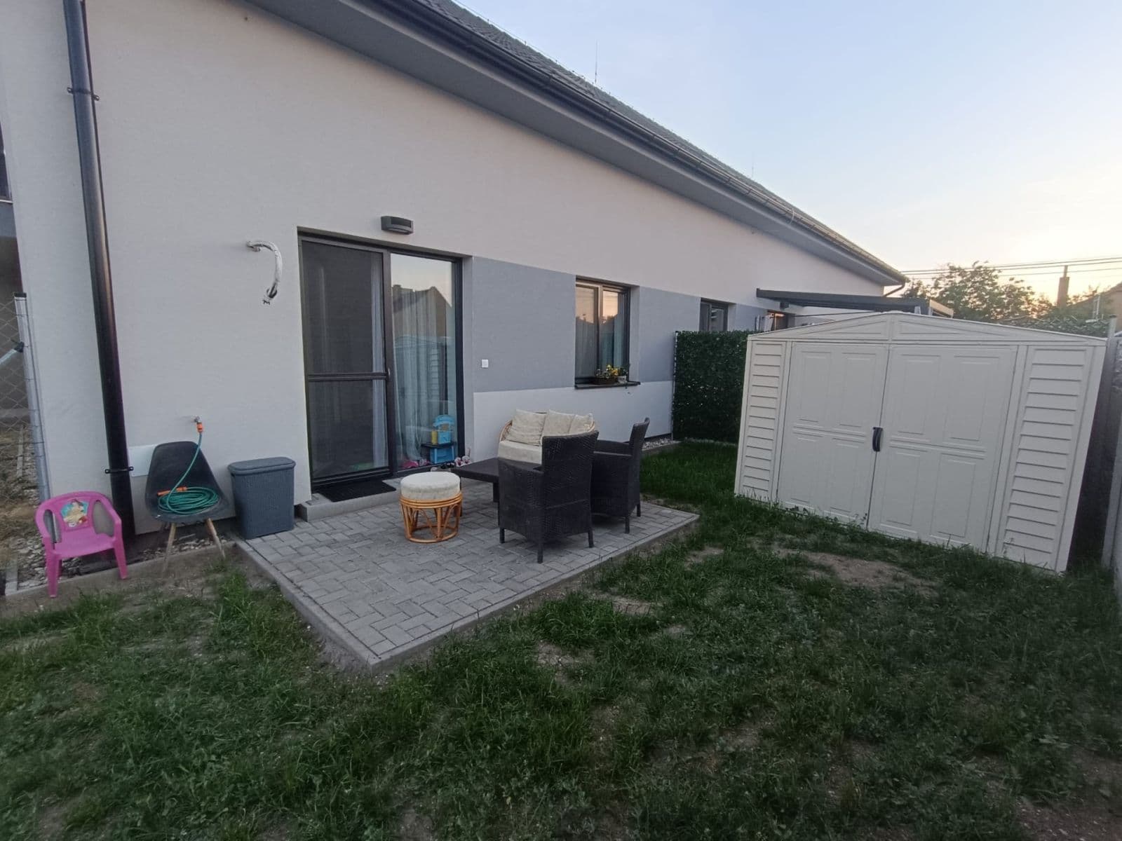 Predaj bytu 3-izbový 140 m², Janíky, Trnavský kraj Predaj bytu 3-izbový 140 m², Janíky, Trnavský kraj