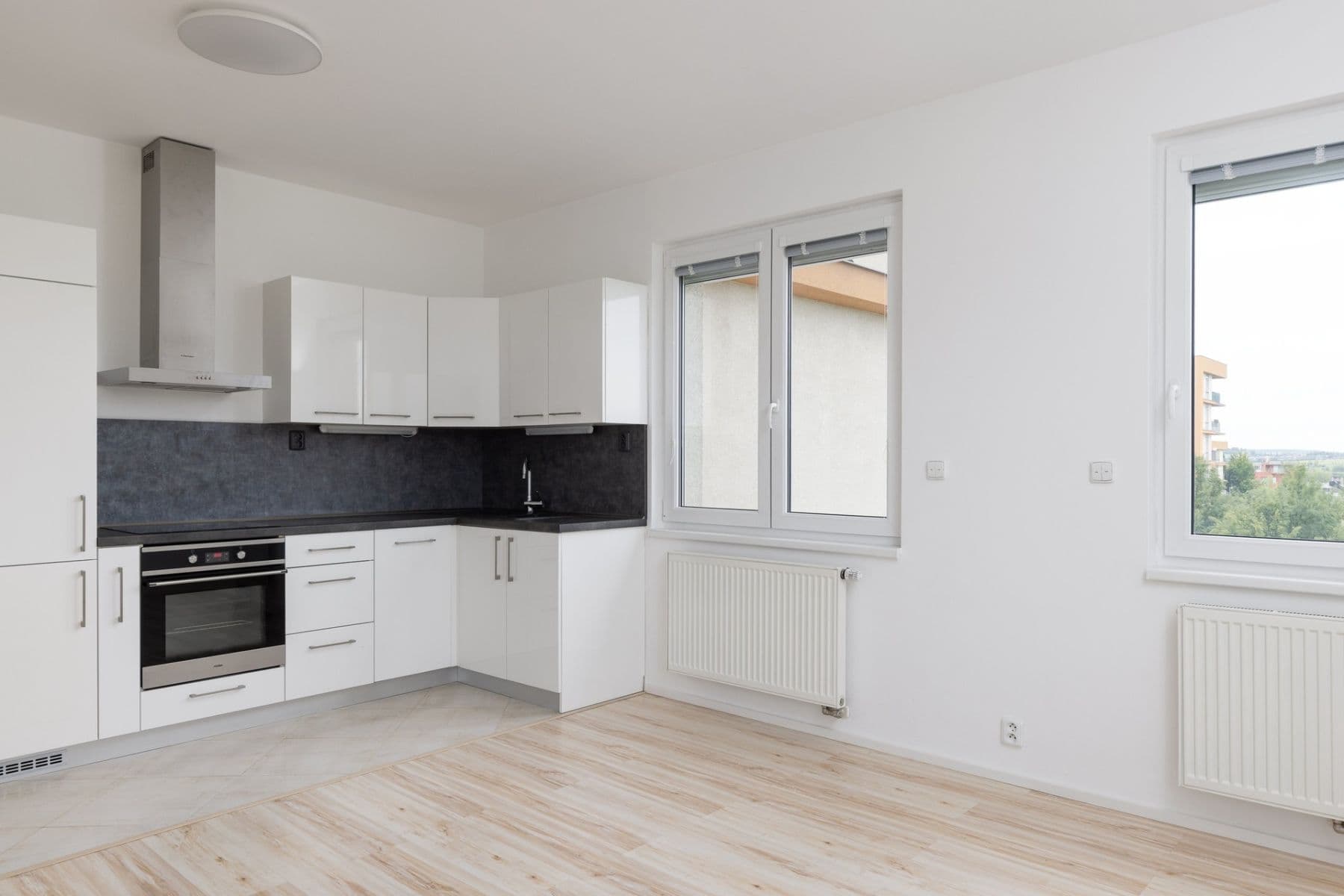 Prenájom bytu 2-izbový 49 m², Na Výrovně, Praha, Praha Prenájom bytu 2-izbový 49 m², Na Výrovně, Praha, Praha
