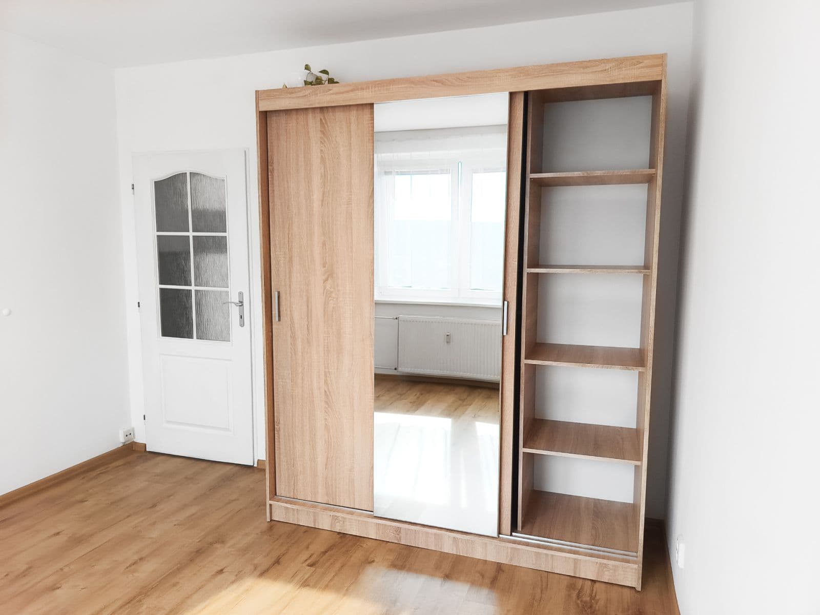 Prenájom bytu 2-izbový 40 m², Štúrova, Praha, Praha Prenájom bytu 2-izbový 40 m², Štúrova, Praha, Praha