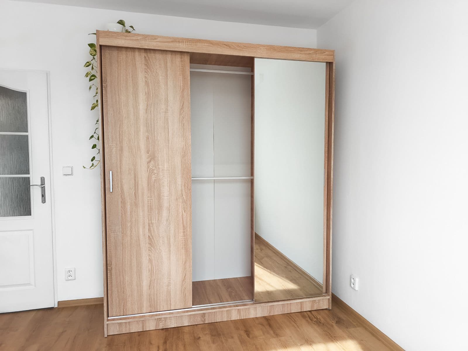 Prenájom bytu 2-izbový 40 m², Štúrova, Praha, Praha Prenájom bytu 2-izbový 40 m², Štúrova, Praha, Praha