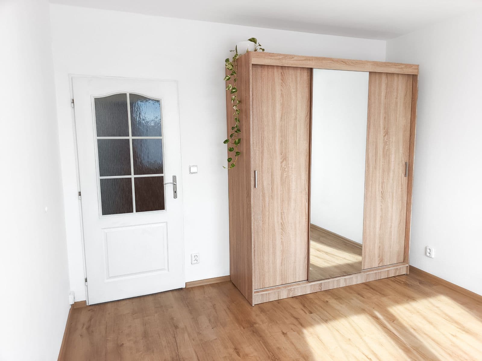 Prenájom bytu 2-izbový 40 m², Štúrova, Praha, Praha Prenájom bytu 2-izbový 40 m², Štúrova, Praha, Praha