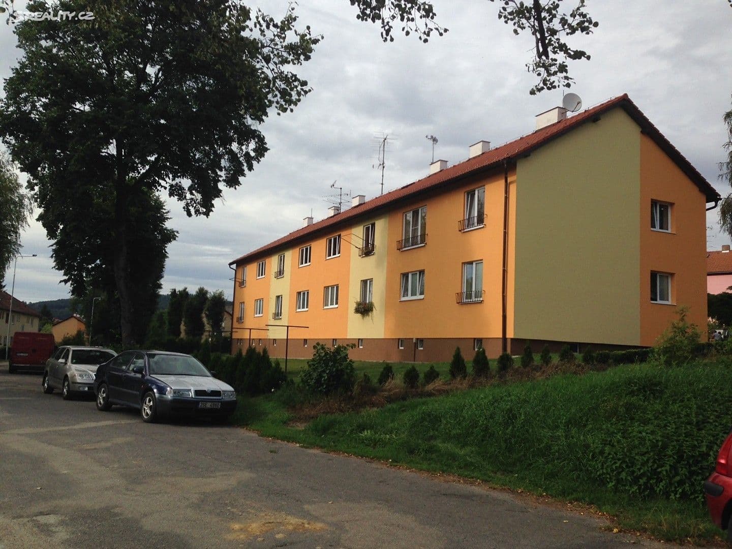 Prenájom bytu 3-izbový 58 m², Týnec nad Sázavou, Středočeský kraj Prenájom bytu 3-izbový 58 m², Týnec nad Sázavou, Středočeský kraj