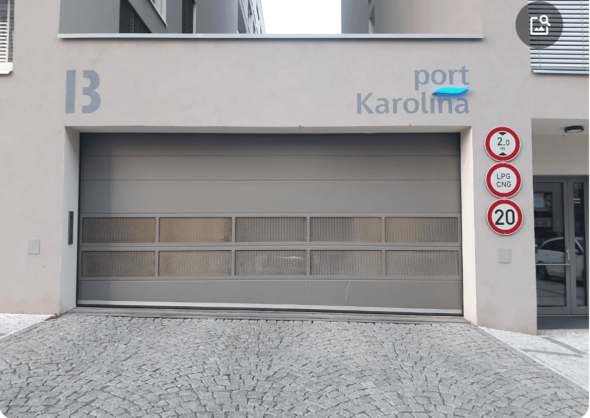 Prenájom garáže 13 m², U Mlýnského kanálu, Praha, Praha Prenájom garáže 13 m², U Mlýnského kanálu, Praha, Praha