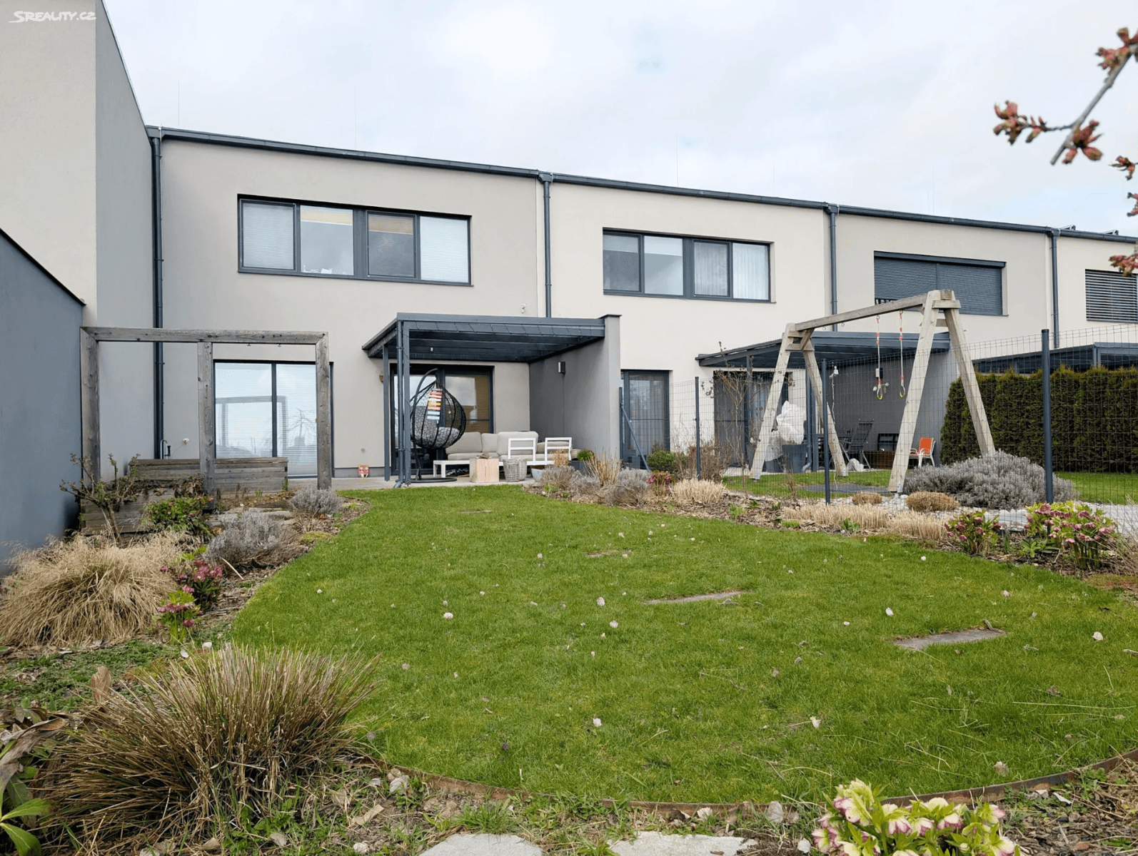 Predaj domu 156 m², pozemek 279 m², Nad Červenkou, Mladá Boleslav, Středočeský kraj Predaj domu 156 m², pozemek 279 m², Nad Červenkou, Mladá Boleslav, Středočeský kraj