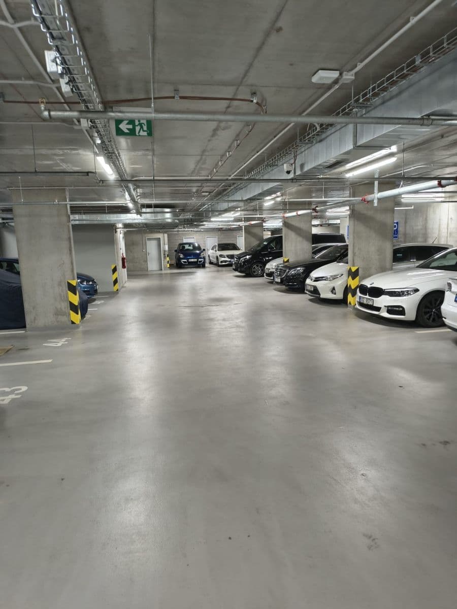 Prenájom bytu 2-izbový 71 m², Dagmar Burešové, Praha, Praha Prenájom bytu 2-izbový 71 m², Dagmar Burešové, Praha, Praha