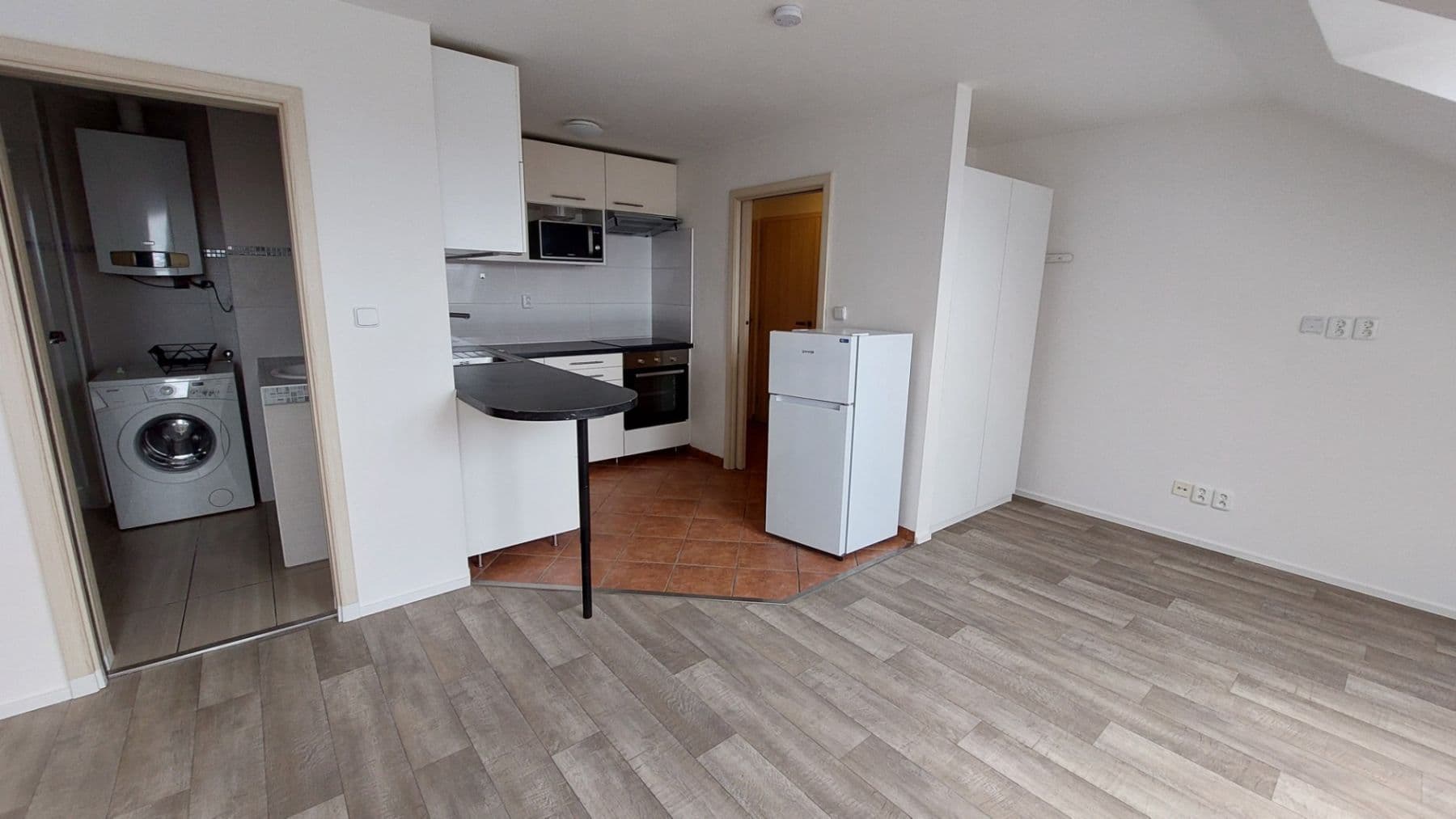 Prenájom bytu 1-izbový 42 m², Kotlářská, Brno, Jihomoravský kraj Prenájom bytu 1-izbový 42 m², Kotlářská, Brno, Jihomoravský kraj