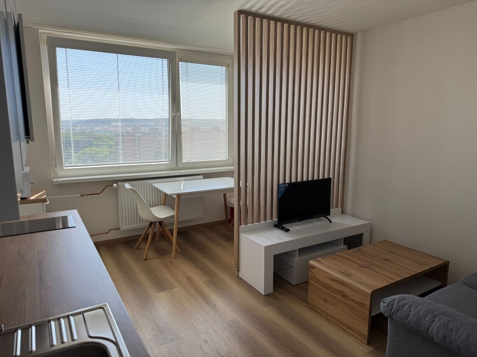 Prenájom bytu 1-izbový 30 m², Mazurská, Praha, Praha Prenájom bytu 1-izbový 30 m², Mazurská, Praha, Praha