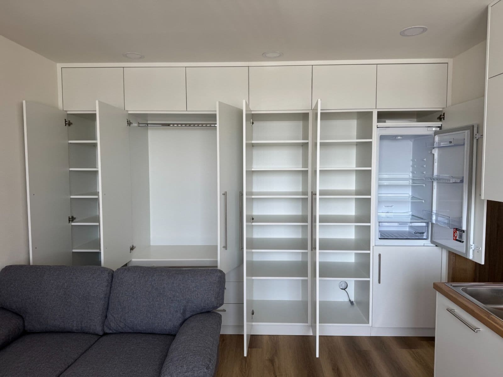 Prenájom bytu 1-izbový 30 m², Mazurská, Praha, Praha Prenájom bytu 1-izbový 30 m², Mazurská, Praha, Praha