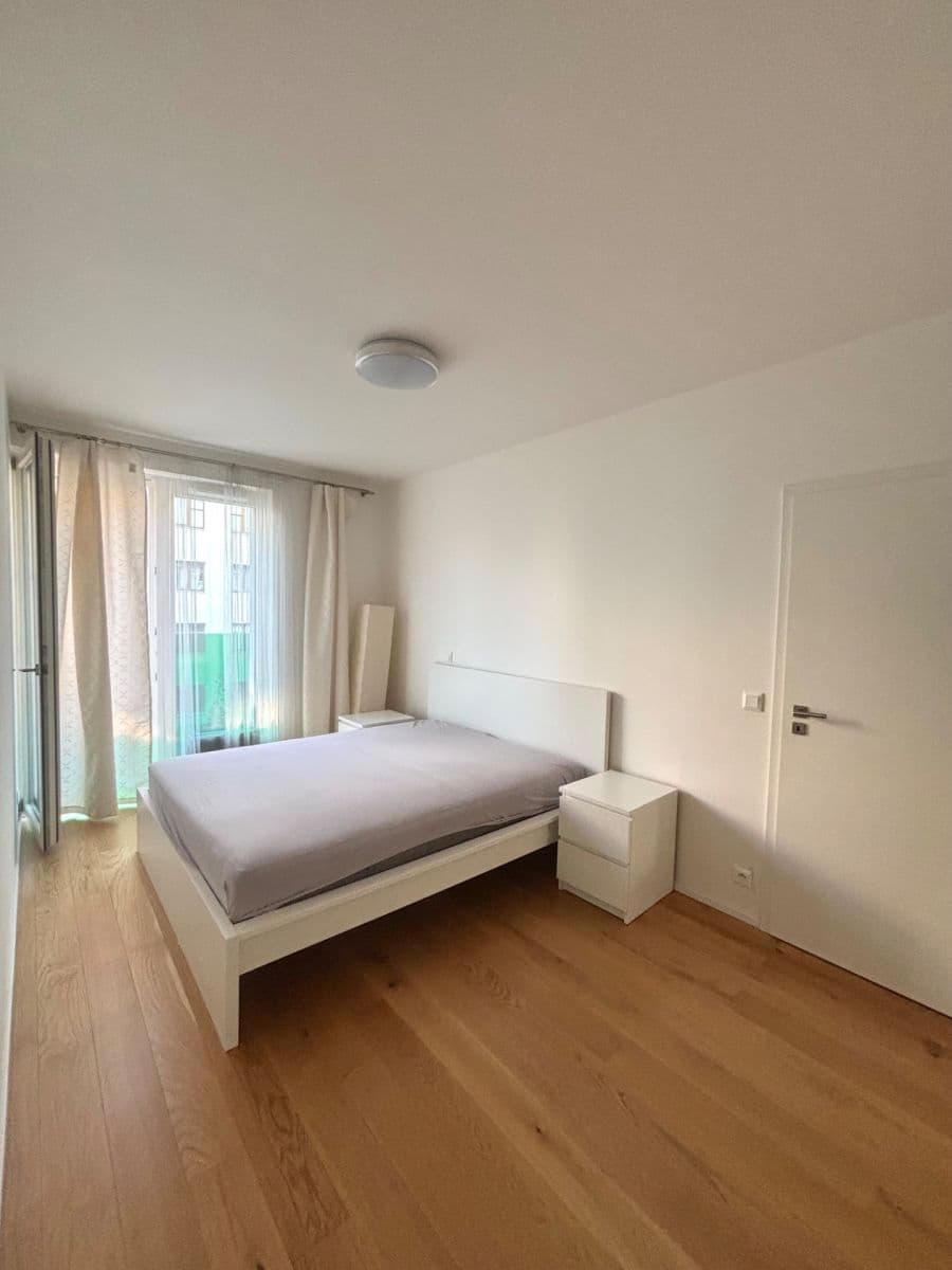 Prenájom bytu 2-izbový 53 m², Archangelská, Praha, Praha Prenájom bytu 2-izbový 53 m², Archangelská, Praha, Praha