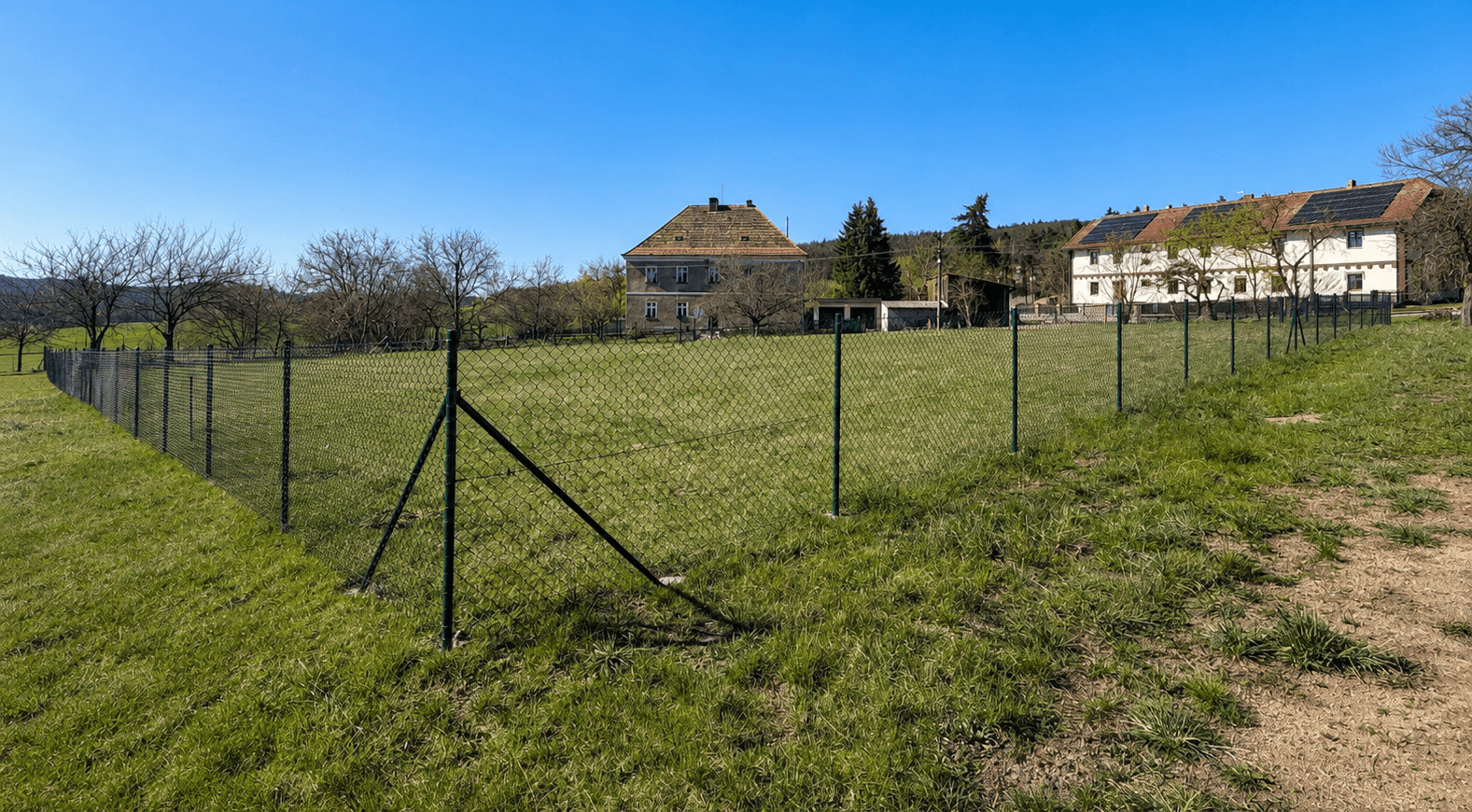 Predaj pozemku 1.930 m², Švabínská, Zbiroh, Plzeňský kraj Predaj pozemku 1.930 m², Švabínská, Zbiroh, Plzeňský kraj