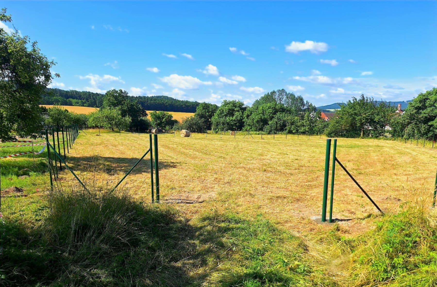 Predaj pozemku 1.930 m², Švabínská, Zbiroh, Plzeňský kraj Predaj pozemku 1.930 m², Švabínská, Zbiroh, Plzeňský kraj
